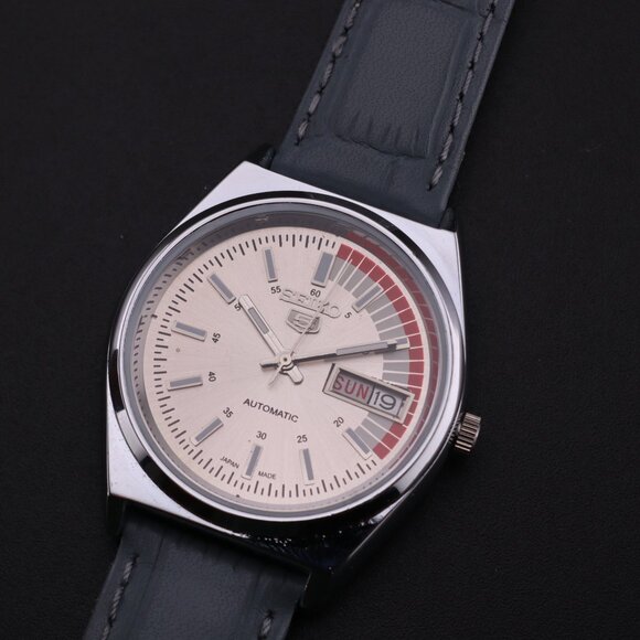 Vintage Seiko 5 Automatic 6309A Japanese Movement 17J D/D Men's Wrist Watch - Picture 5 of 15